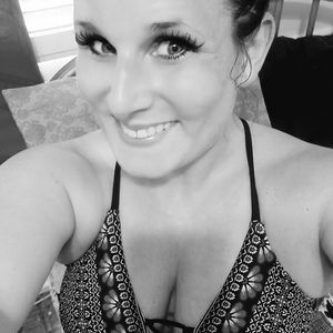 Meet your Posher, Camille